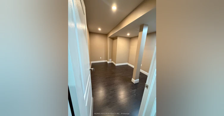 BSMT-105 Stannardville Drive, Ajax, ON, L1T 0M4 - 11