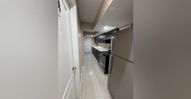 BSMT-105 Stannardville Drive, Ajax, ON, L1T 0M4 - 7