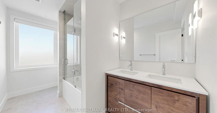 Main Floor-655 O'connor Drive, Toronto, ON, M4C 3A8 - 28