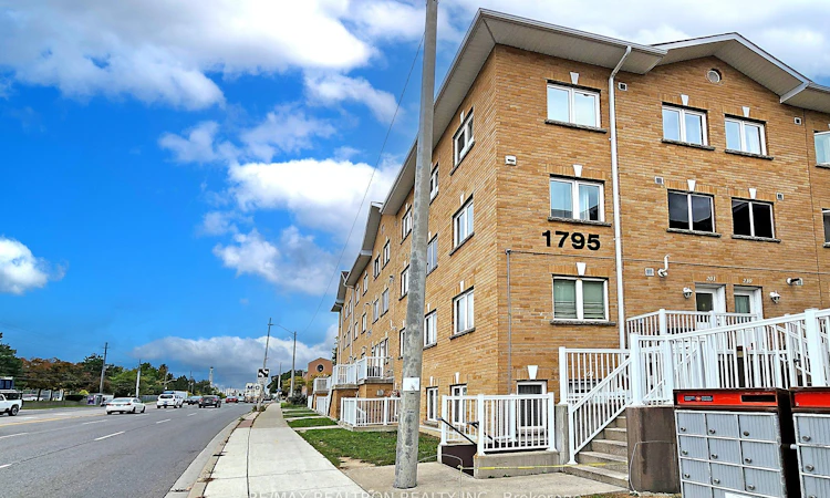 106-1795 Markham Road