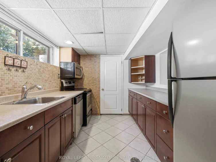 37 Ivorwood Crescent, Toronto, ON, M1R 2X6 - 26