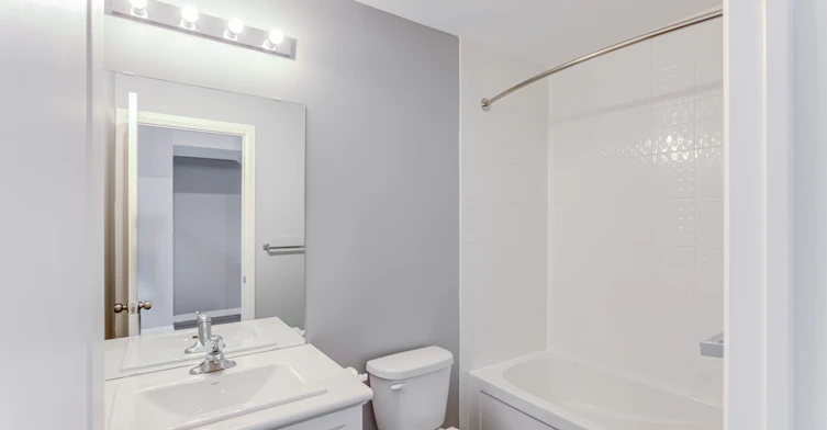 24 Clarington Boulevard, Clarington, ON, L1C 3K7 - 30