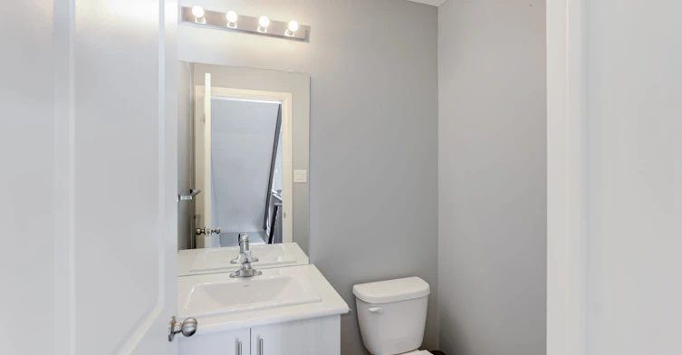 24 Clarington Boulevard, Clarington, ON, L1C 3K7 - 18