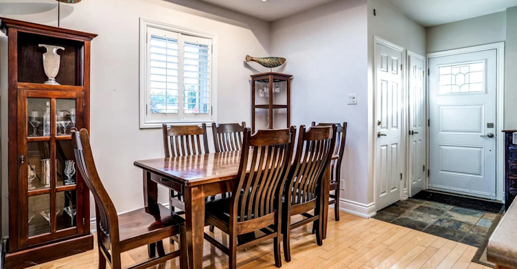 Main Fl-33 Athlone Road, Toronto, ON, M4J 4H3 - 14