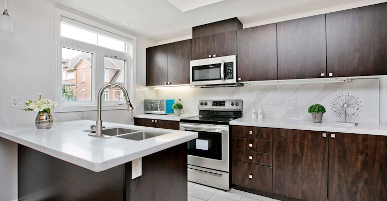 2407 Nantucket Chase, Pickering, ON, L1X 0E5 - 7