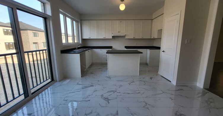2117 Coppermine ( Upper) Street, Oshawa, ON, L1H 9L7 - 8