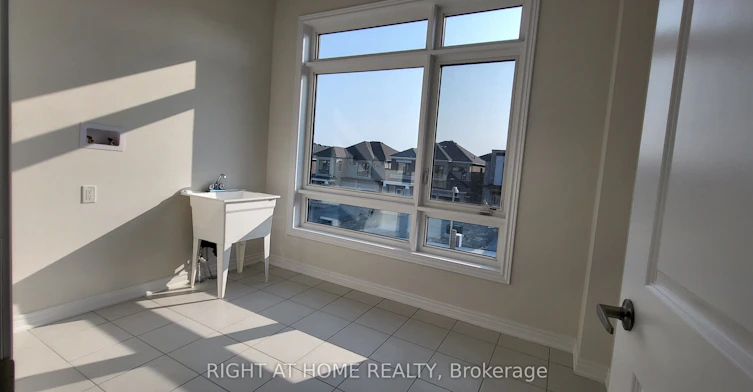 2117 Coppermine ( Upper) Street, Oshawa, ON, L1H 9L7 - 21