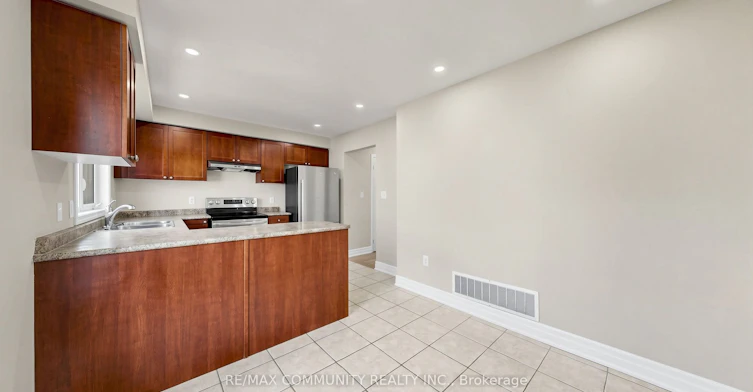 10 Red Fox Place, Toronto, ON, M1B 0A8 - 17