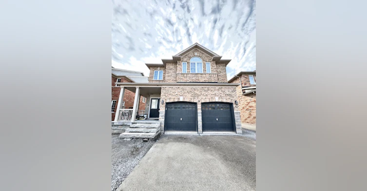 4 Campview Street, Whitby, ON, L1R 0K5