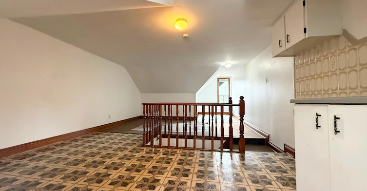 2nd FL-759 Gerrard Street E, Toronto, ON, M4M 1Y5 - 14