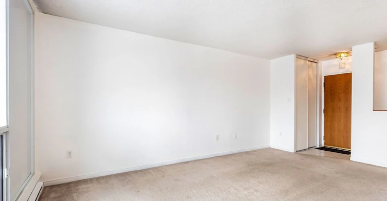 412-454 Centre Street, Oshawa, ON, L1H 4C2 - 2