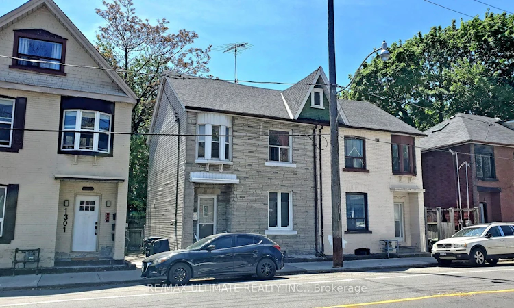 1299 Dundas Street E