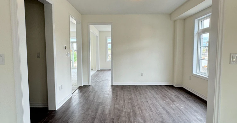 2 Ed Ewert Avenue, Clarington, ON, L1B 0W9 - 4