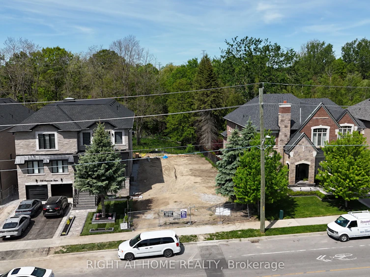 860 Riverside Drive, Ajax, ON, L1T 3S2 - 5