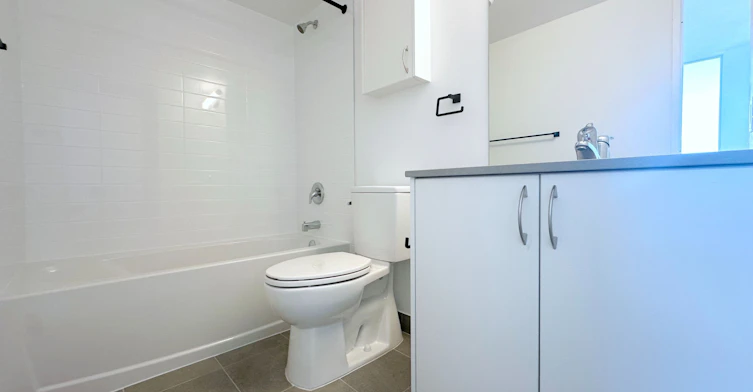1001-2 River Plate Street, Ajax, ON, L1S 0G6 - 9