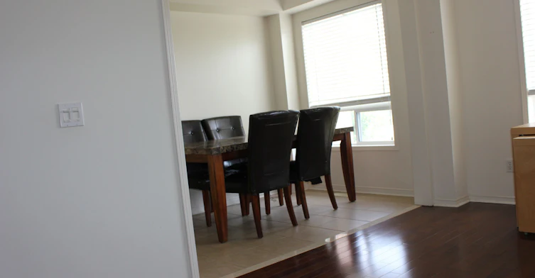 33 Kiriakou Street, Toronto, ON, M1P 5G8 - 12