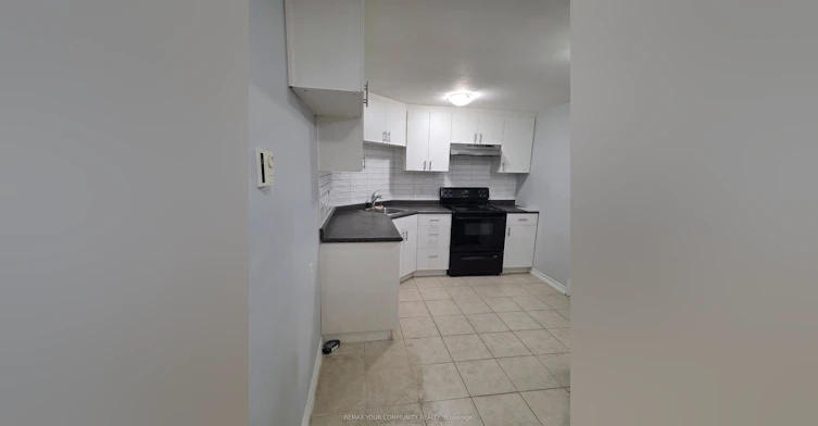 1-180 Centre Street, Oshawa, ON, L1H 4A6 - 3