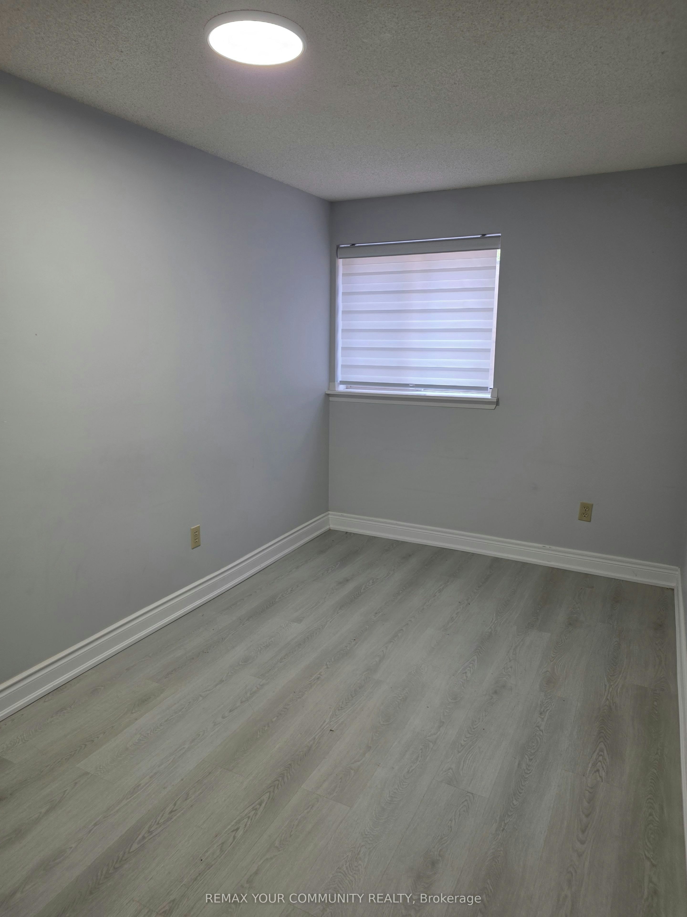 1-180 Centre Street, Oshawa, ON, L1H 4A6 - 4