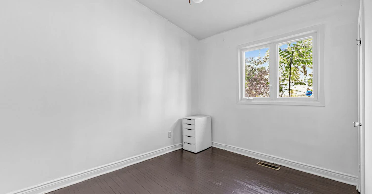 310 East Avenue E, Toronto, ON, M1C 2W4 - 12