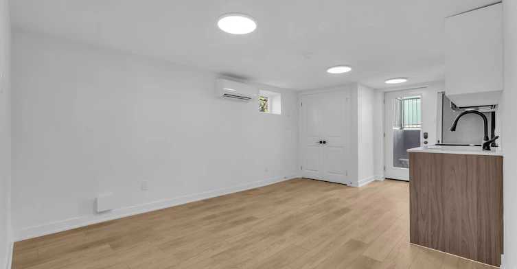 Unit D-105 Galloway Road, Toronto, ON, M1E 1W9 - 5
