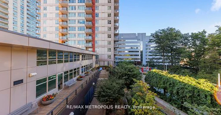 611-190 Borough Drive, Toronto, ON, M1P 0B6 - 12