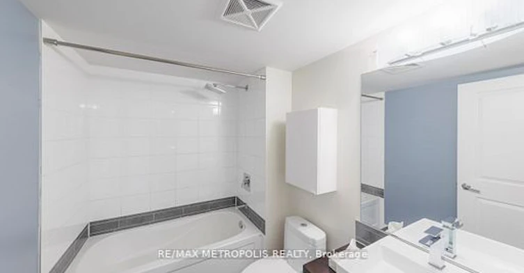 611-190 Borough Drive, Toronto, ON, M1P 0B6 - 8