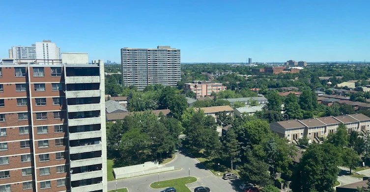 1506-1250 Bridletowne Circle, Toronto, ON, M1W 2V1 - 13