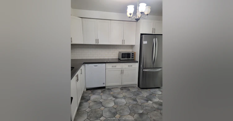 229 Chartland Boulevard, Toronto, ON, M1S 2S4 - 4