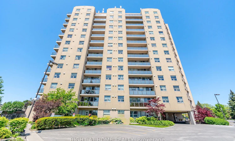 108-2 Westney Road N