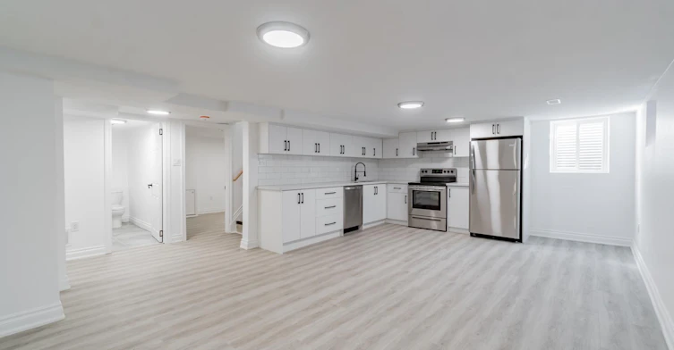 899 Florell Drive, Oshawa, ON, L1H 6W3 - 4
