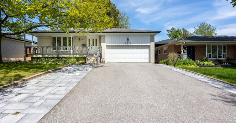 BSMT-2-153 Centennial Road, Toronto, ON, M1C 1Z8