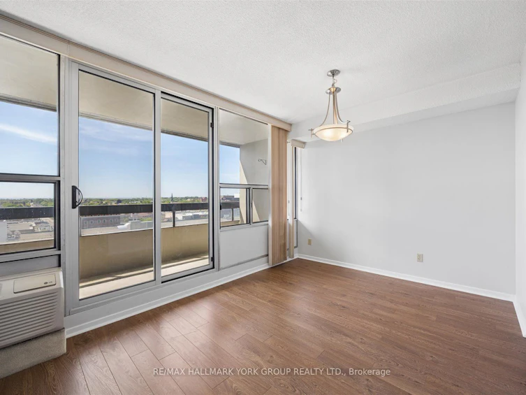 1016-55 William Street E, Oshawa, ON, L1G 7C9 - 6
