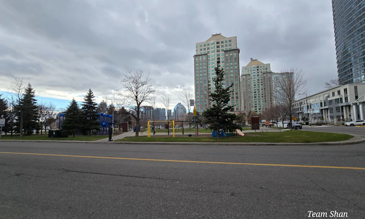 PH302-1 Lee Centere Drive