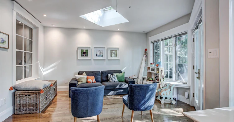 69 Normandy Boulevard, Toronto, ON, M4L 3K4 - 6