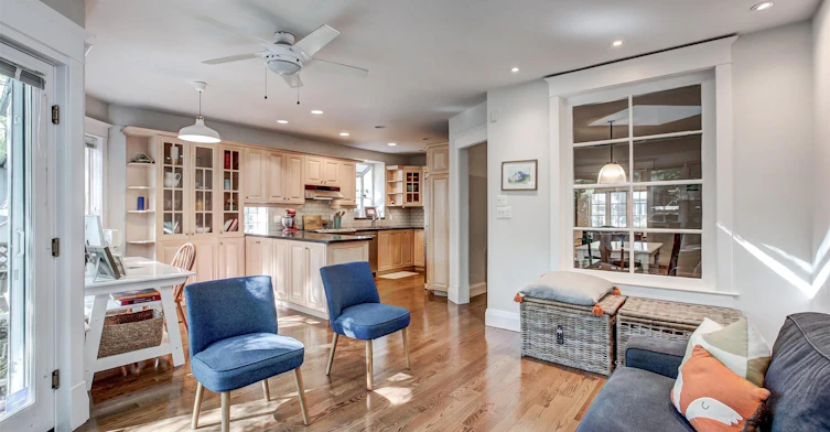 69 Normandy Boulevard, Toronto, ON, M4L 3K4 - 9