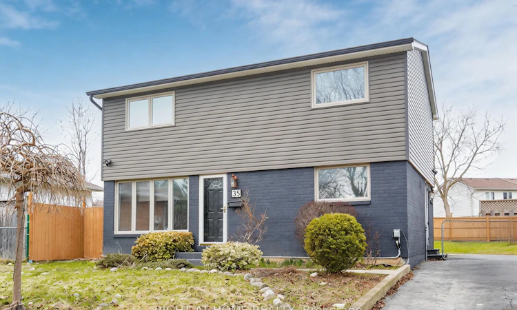 35 Tillbrook Court