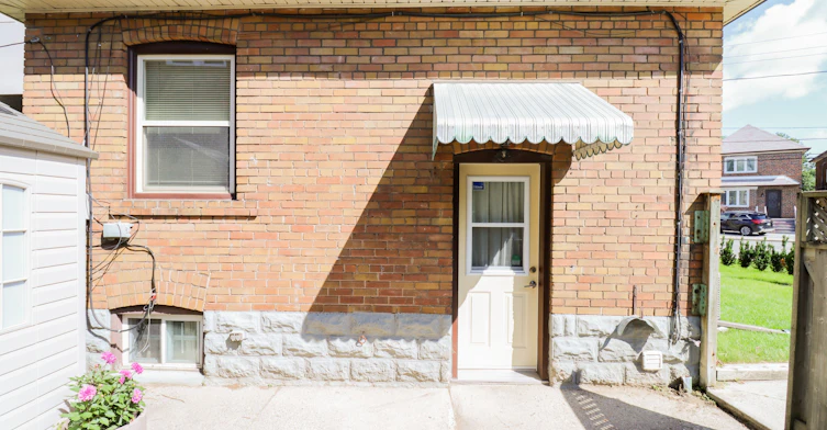 482 Donlands Avenue, Toronto, ON, M4J 3S6 - 20