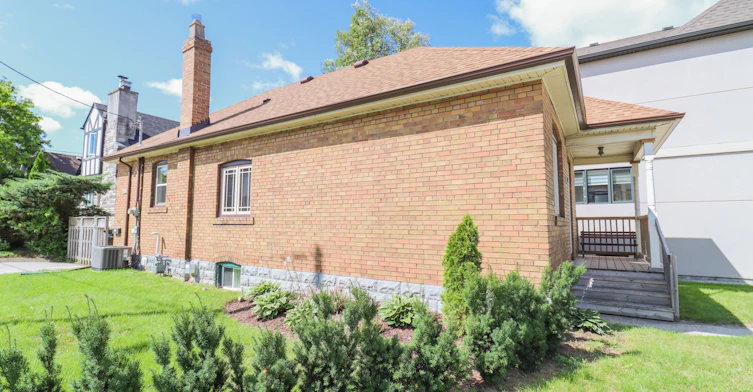 482 Donlands Avenue, Toronto, ON, M4J 3S6 - 2