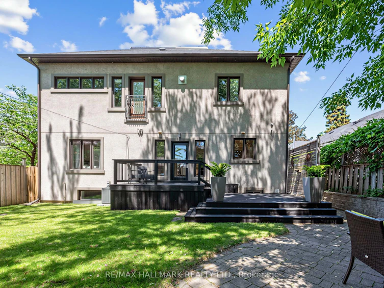 1 Dustan Crescent, Toronto, ON, M4J 4G4 - 49
