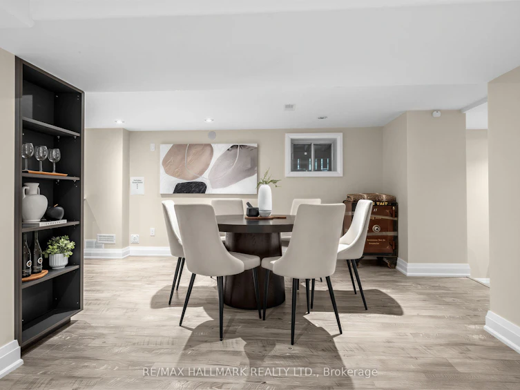 1 Dustan Crescent, Toronto, ON, M4J 4G4 - 41
