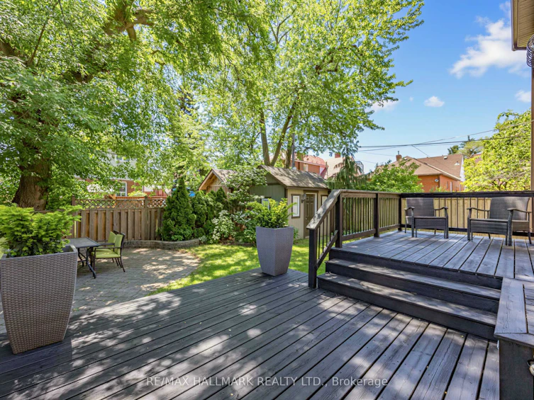 1 Dustan Crescent, Toronto, ON, M4J 4G4 - 47