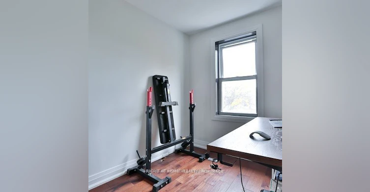 43 Kingston Road, Toronto, ON, M4L 1S5 - 16