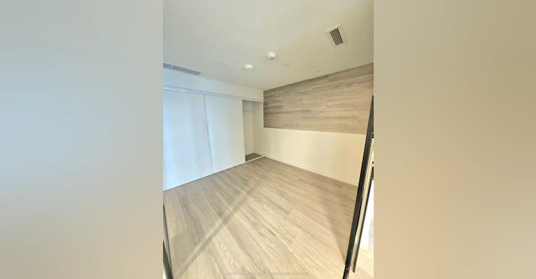 345-1050 Eastern Avenue, Toronto, ON, M4L 0B7 - 11