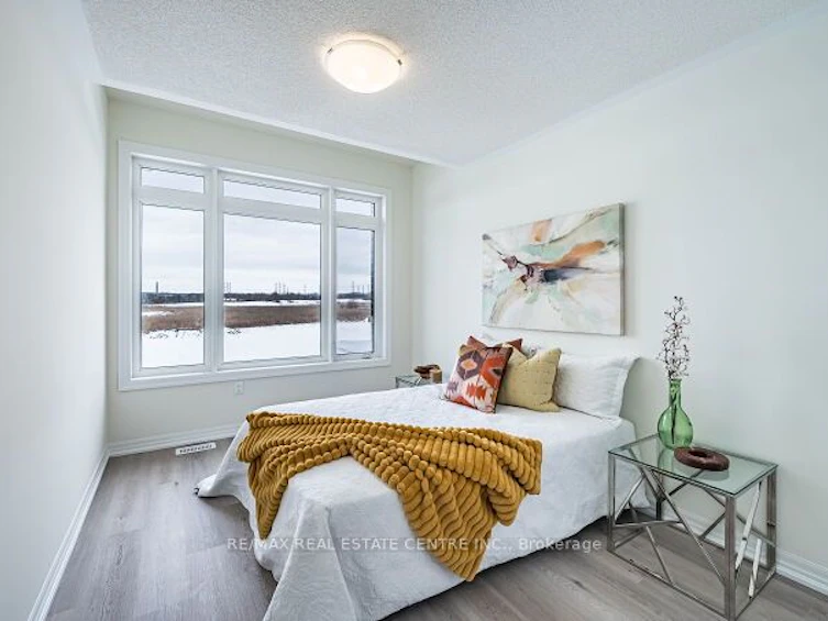 553 Ted Marks Drive, Oshawa, ON, L1L 0X3 - 37
