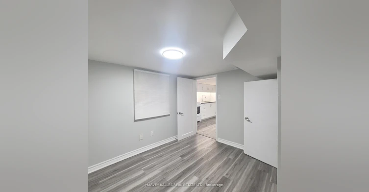 Lower-238 Strathmore Boulevard, Toronto, ON, M4J 1P6 - 7