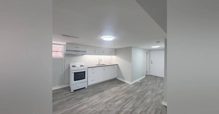 Lower-238 Strathmore Boulevard, Toronto, ON, M4J 1P6 - 5