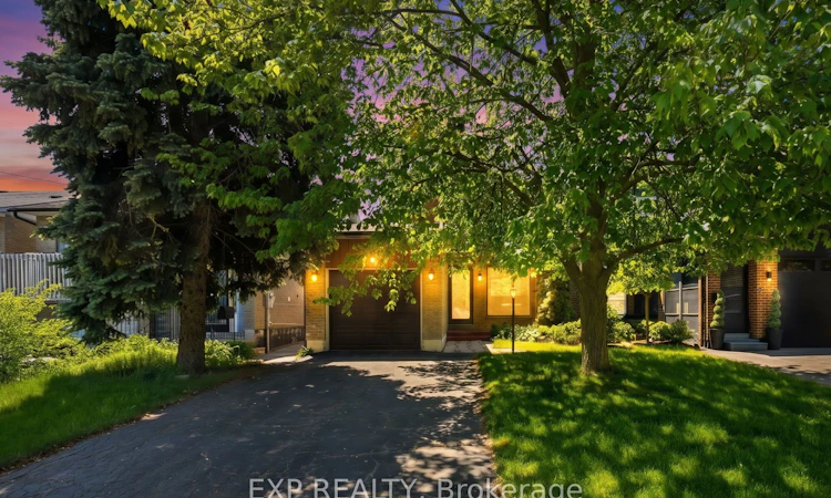 225 Invergordon Avenue