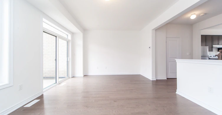 29 Steamboat Way, Whitby, ON, L1N 0M6 - 8