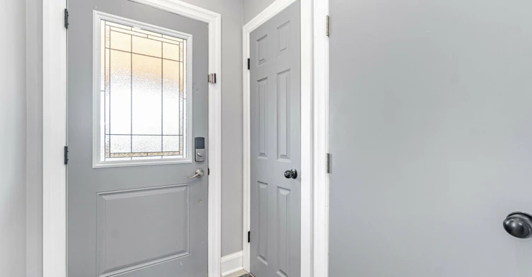 UPPER LEVEL-102 Wilson Road S, Oshawa, ON, L1H 6B7 - 4