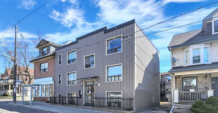 1C-575 Pape Avenue, Toronto, ON, M4K 3R5